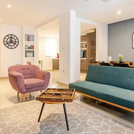 Apartment Including Ps5 Jbl Games And Garage Up To 50 Percent Off *