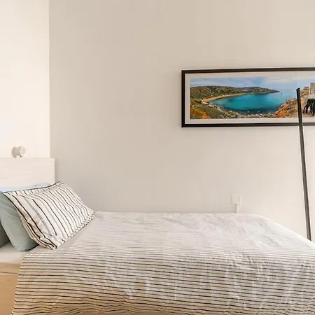 Apartment Including Ps5 Jbl Games And Garage Up To 50 Percent Off Sliema